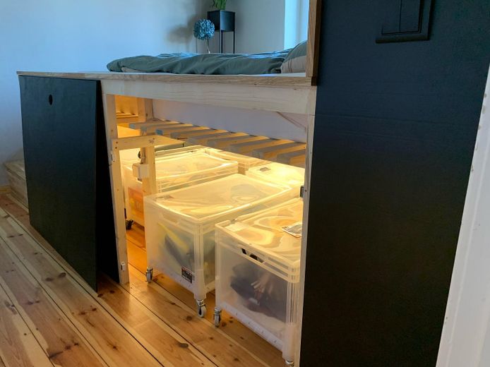 Mieszkanie 2-pokojowe z ogrodem i balkonem, wolne do zamieszkania i bez prowizji – Stauraum Bett (Archivaufnahme)