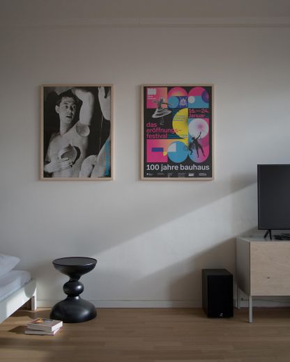 Interbau 1957 en el barrio Hansaviertel: 49,5 m² llenos de luz en la 3.ª planta | sin comisión – Details