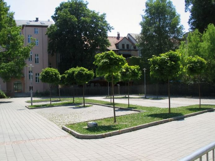 Паркомісце для легкового автомобіля в центральному внутрішньодворовому розташуванні BLOCK 19 – Moritzstraße 20a, Цвікау – Foto 1