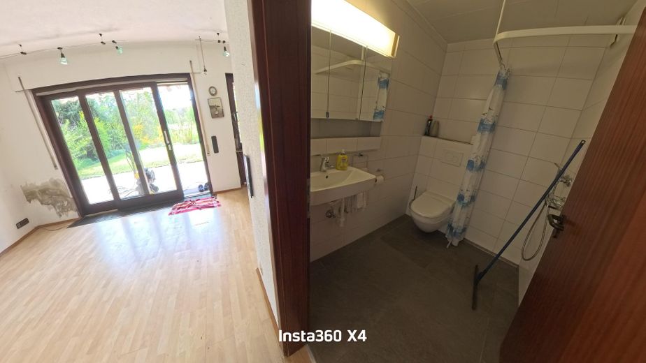 UG Einliegerwohnung mit Bad