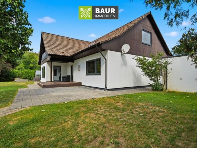 360° | Großzügiges Familienhaus mit Einliegerwohnung und großem Garten in Aitrach – Foto 1