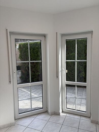 Bright, welcoming garden-level apartment in Zornheim – Photo 5