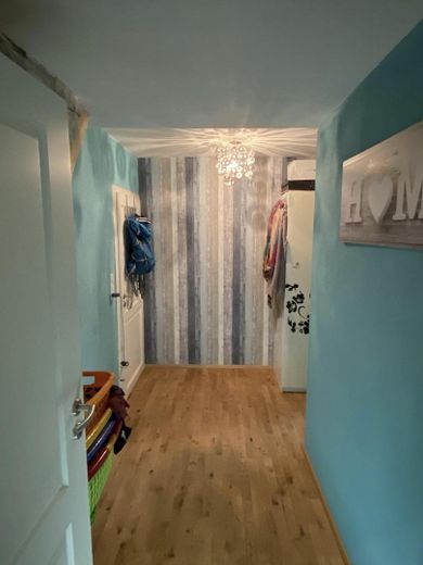 Zweifamilienhaus renoviert, Glasfaser, Einliegerwohnung mgl., niedrige Heizkosten, von privat – Foto 8