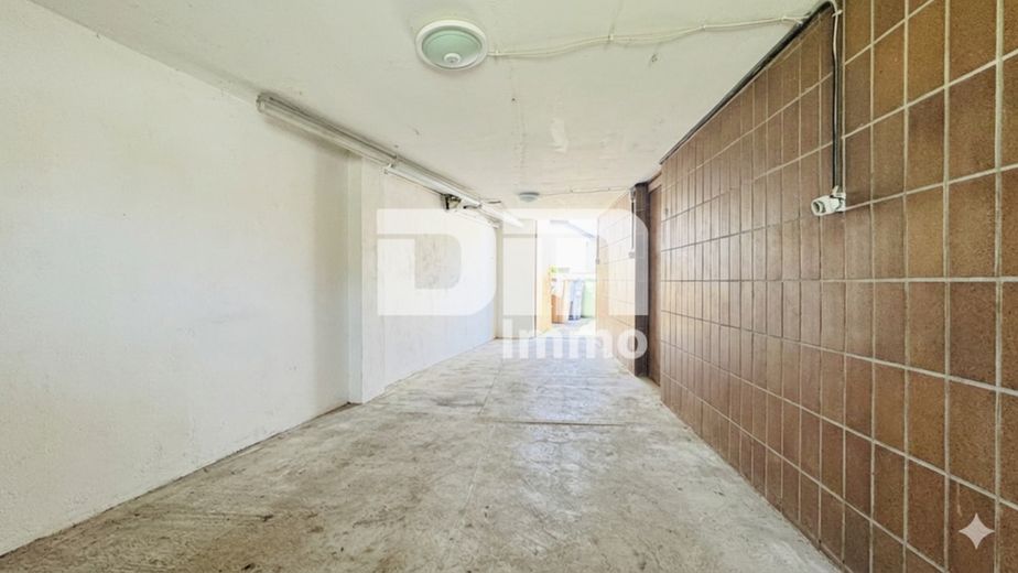 Historischer Charme trifft moderne Nachhaltigkeit - Ihr neues Familiendomizil – Souterrain / Zugang Gartenbereich / Wintergarten