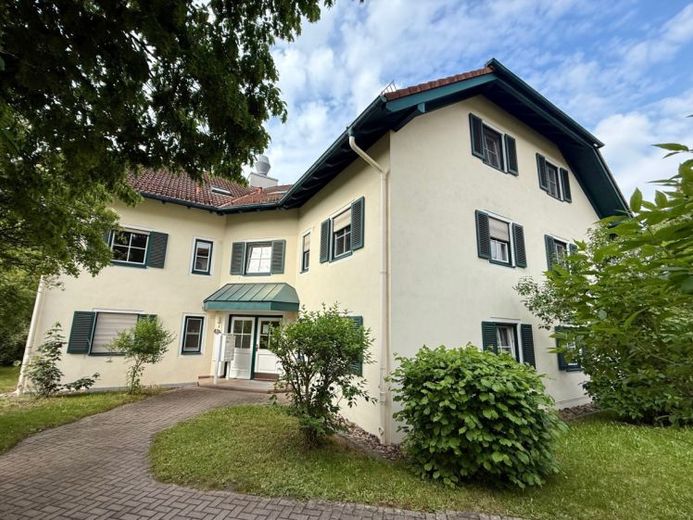 Charmante Dachgeschosswohnung in ruhiger Wohnlage zum Wohlfühlen – Foto 1
