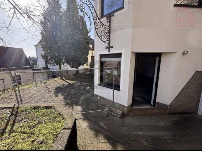 Neu renovierte Eigentumswohnung in zentraler Lage – sofort bezugsbereit! – Foto 1