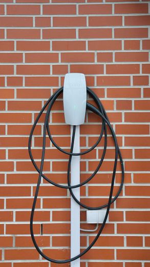 Tesla Wallbox