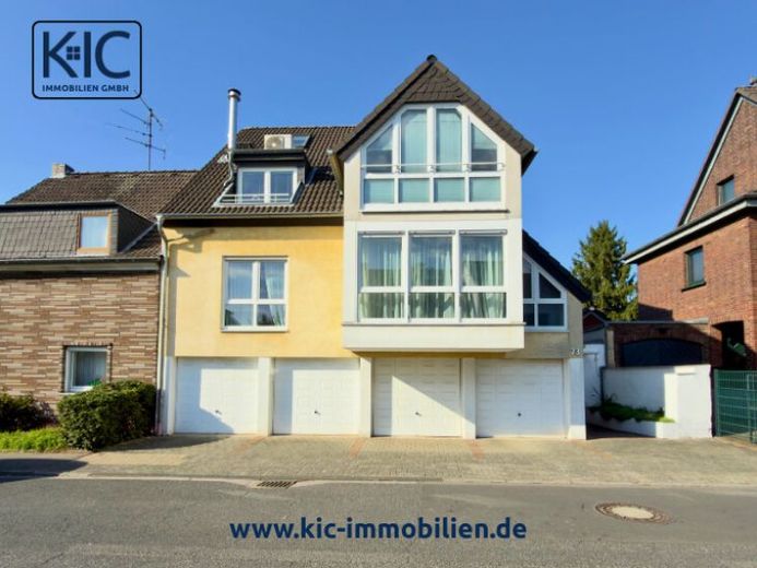Möblierte Maisonettewohnung 2 Zimmer, Kamin, Klima & Garagein Köln-Porz-Ensen – Фотографія 1