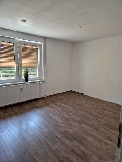 Dorfidyll im Grünen, stadtnah und doch auf dem Land – Zimmer/Schlafen EG