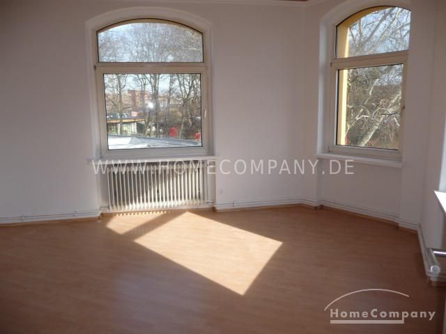 5 Zi. Whg. unmöbliert, Küche leer,  renovierte Whg. in zentraler Lage an der TU. – bd4e71a504b5fd3dfdd4c0f1231a01930c9ce04b.jpg