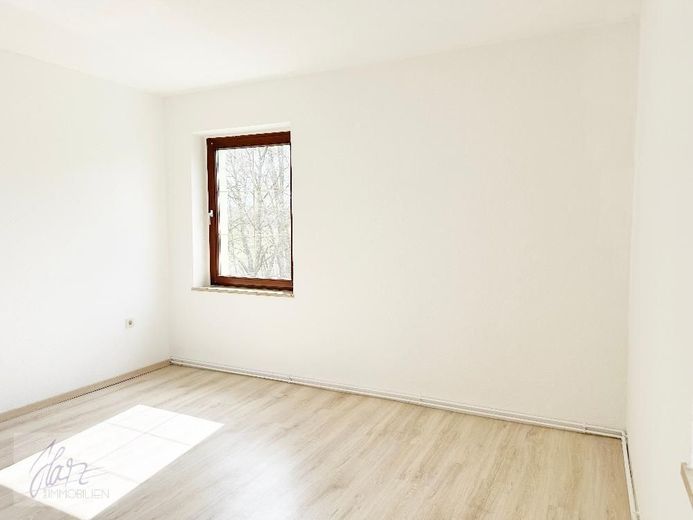 ***WOHNEN IM GRÜNEN*** - Komfortabel, ruhig und familienfreundlich... 3-Raumwohnung mit Tageslichtbad und opionaler Einbauküche ab sofort zu vermieten – Schlafzimmer