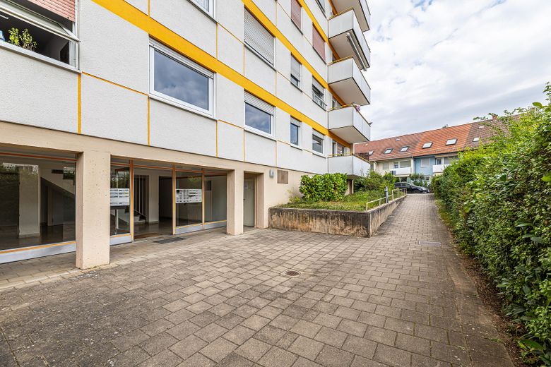 Stufenloser Zugang zur Straße