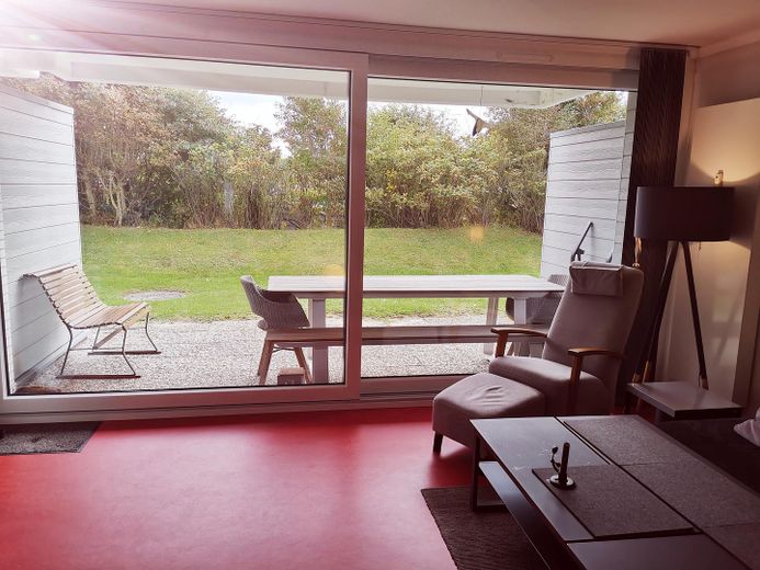 TRAUM(FERIEN)WOHNUNG VON PRIVAT ZU KAUFEN! – Wohnzimmer mit Terrasse