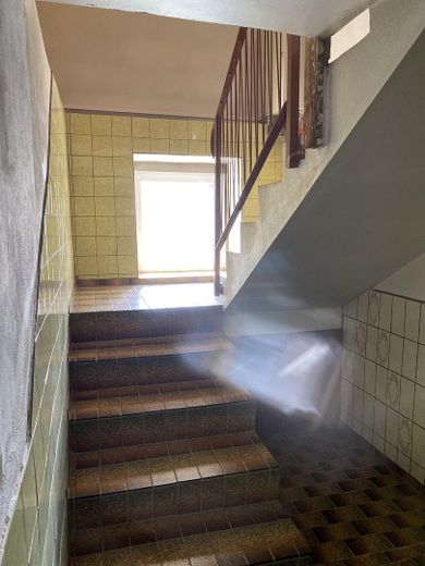 Vrijstaande woning met balkon en garage – Foto 13