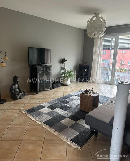 Praunheim (8071938) Eschborn yakınlarında rahat 3 odalı daire – 0ef9961dfa98509c8003d936affec642b9dd98a6.jpg