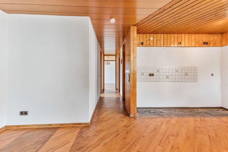 Blick von der Küche in den Flu