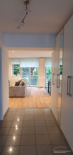 Sehr schöne 3 Zi.-Wohnung in direkter City-Lage mit Balkon und Stellplatz in der TG. – ddf7732d6f8f8b5fca24b90f762967bac9d15b08.jpg