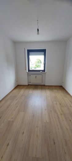 Kinder/Ankleide/Arbeitszimmer