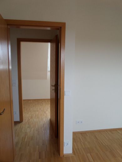 H`rath-Straß,mod.Komf.-Mais-Whg.ruhig, Südbalkon, 2.OG – 2. Ebene