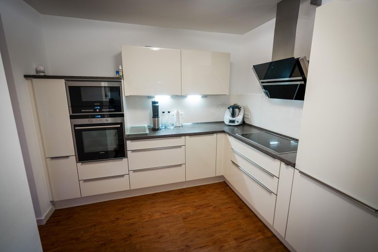 Appartement de 5 pièces de 172 m² sur un seul niveau – spacieux et adapté aux personnes âgées – Küche