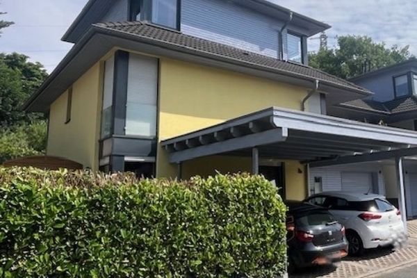 Gepflegtes Mehrfamilienhaus mit 3 Wohneinheiten in Ibbenbüren