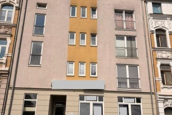 Nesne-No.: 4826 - Plauen'de (Haselbrunn) zemin katta kiralık mağaza ve ofis / ticari alan