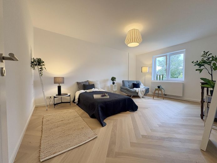 Erstbezug nach Sanierung: Großzügige 4,5-Raum-Familienwohnung mit Balkon & Fischgrätparkett – Kinderzimmer 1