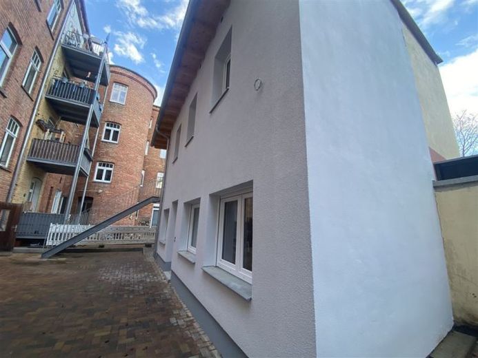Weimar* Westvorstadt* İlk kullanım* Bahçe evi* 
rahat. 2 odalı daire* Depo odası* Duşlu banyo* – Foto 1