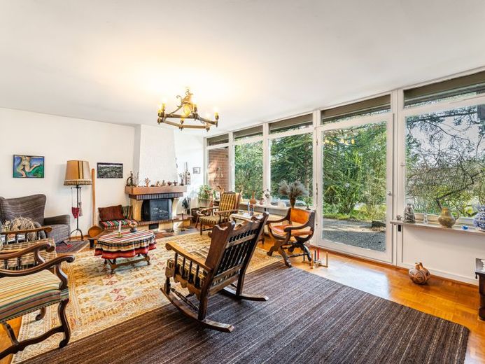 135qm Wohnen auf einer Ebene - lichtdurchfluteter Bungalow, idyllischer Garten! Preis VB. – Foto 1