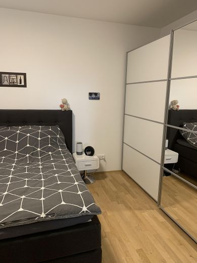 neuwertiges Luxus-Penthouse mit exklusiver Ausstattung  und traumhaften Weserblick in erster Reihe – Schlafzimmer