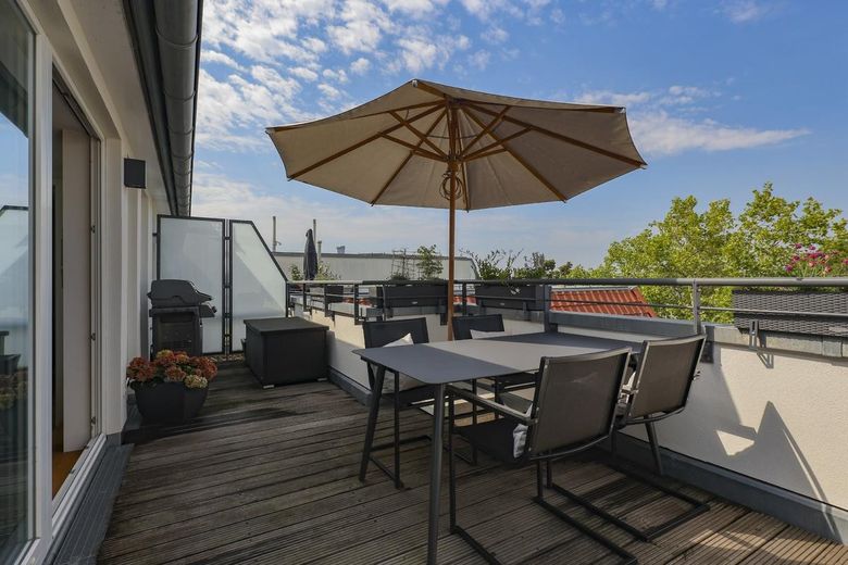 Über den Dächern von Schmargendorf – großzügige Maisonettewohnung mit Galerie & Dachterrasse – Dachterrasse 