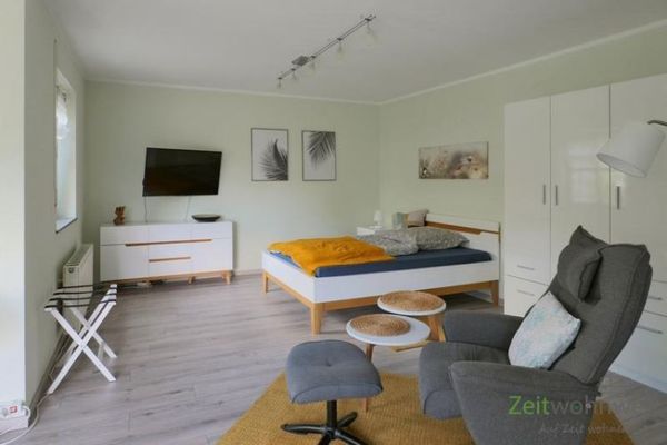 (EF0719_M) Dresden: Bannewitz, zamieszkanie w nowo wyremontowanym i nowo umeblowanym mieszkaniu w suterenie z tarasem, WLAN w cenie.