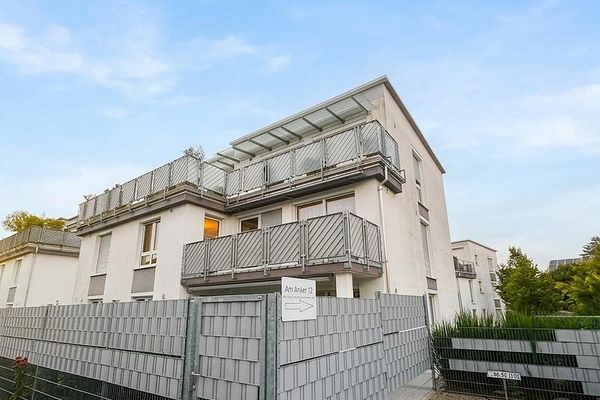 Gloednieuw 4-kamerappartement