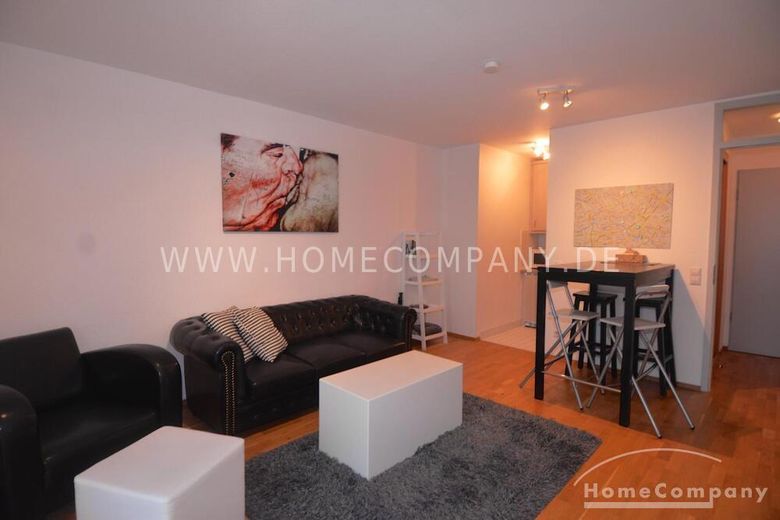 Renovierte, möblierte Zwei-Zimmer-Wohnung, Berlin Mitte mit PKW-Stellplatz – 70122fc044c8cef240dc1b8da18bf76b03a4bcfe.jpg