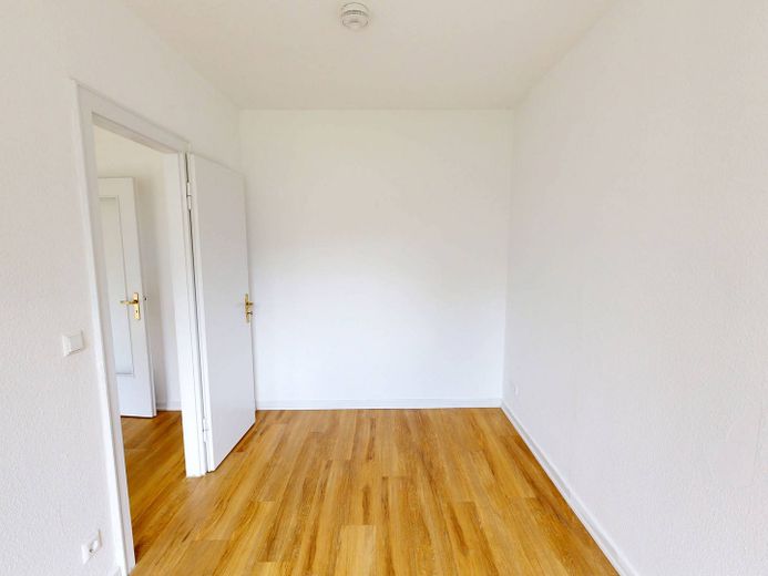 Helle 2-Zimmer-Wohnung mit EBK in ruhiger Wohnlage – Ansicht II: Schlafzimmer II