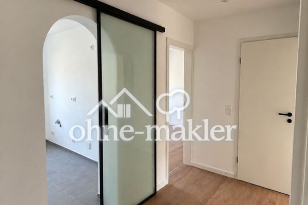 Frisch renovierte und sanierte 3-Zimmer-Wohnung mit Balkon in Brühl