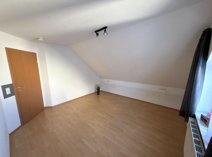 Maisonette-Wohnung mit Südbalkon * Provisionsfrei! – Schlafzimmer