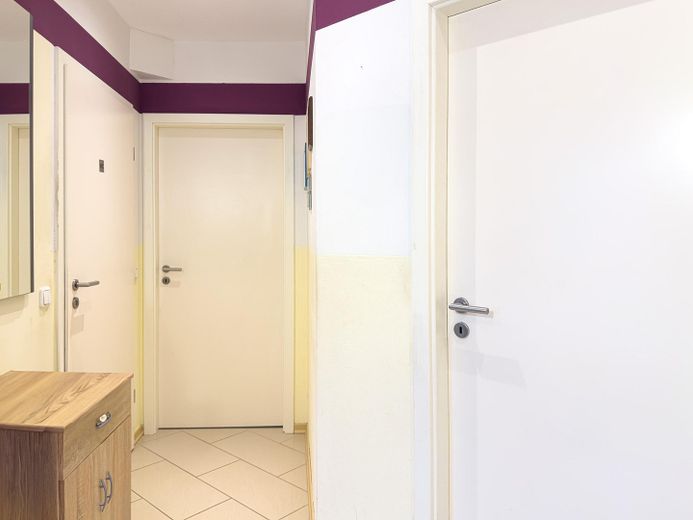 Bien immobilier polyvalent aux possibilités d’utilisation attrayantes – Fluransicht