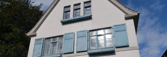 ¡Se vende una preciosa villa modernista en una ubicación privilegiada de Eutin!