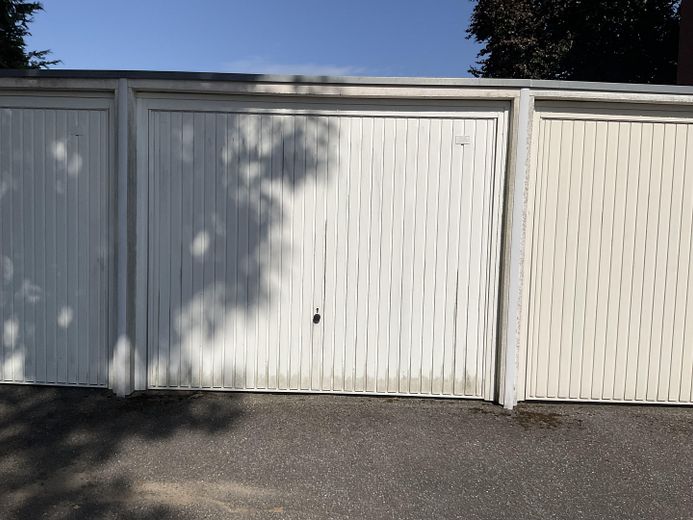 Helle 2-Zimmer-Eigentumswohnung mit Loggia und Garage in ruhiger Lage von Nortorf – Garage