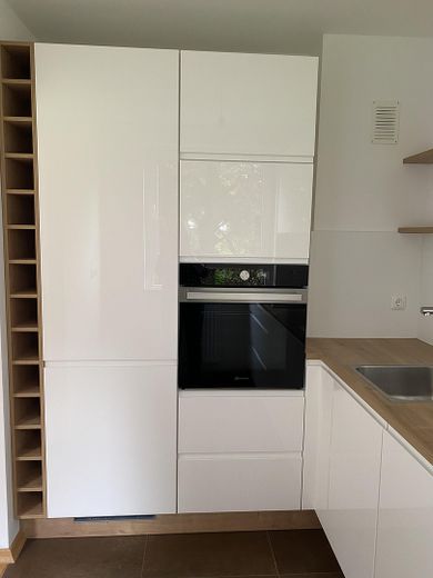 Attraktive 3-Zimmerwohnung mit sonnigem Balkon – Küche