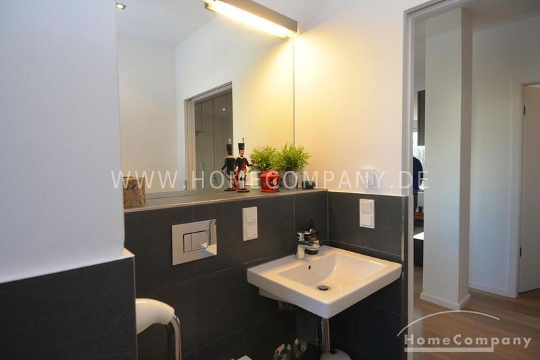 Jasne i duże mieszkanie 3-pokojowe w Pankow – 8ca7ff5f603914295300ae8b71c43a47b1578236.jpg