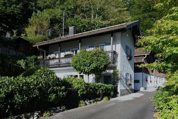 LOFTHAUS AM ALPBACH – eine seltene Gelegenheit im ursprünglichen Teil des Tegernseer Tals