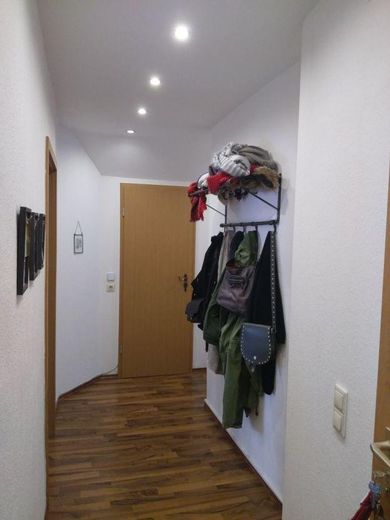 Dahlhausen: Zadbane mieszkanie 2,5-pokojowe w domu 3-rodzinnym – Flur