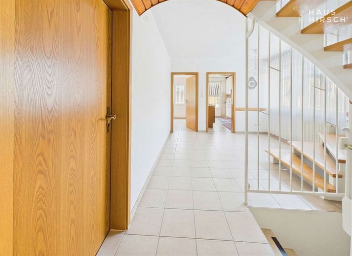 Charmantes Einfamilienhaus auf großem Grundstück - Perfektes Zuhause für Ihre Familie – EG Diele