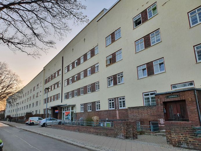 Fully furnished 2-room apartment in a central location in Erfurt – near the University of Applied Sciences and the city center – Außenansicht