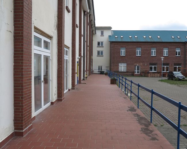 historisches Fabrikensemble (6.000 qm/160 Räume) im Peenehafen – Foto 32