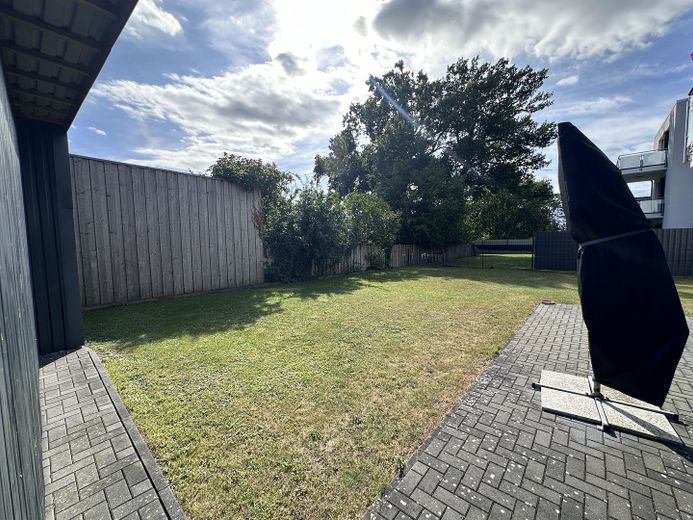 *Neuwertig & Zentral*: Geräumige 4-Zi.-Wohnung mit Balkon & Gäste-WC in Westerbeck – Garten