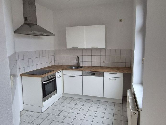 Großzügige 1-Zimmer mit Wannenbad, EBK, offener Küche und Aufzug! – Foto 1