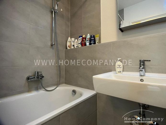 Europaviertel
8071844 – 
Moderne 3-Zimmerwohnung, komplett möbliert  &  ausgestattet – 4161f6e4d30eee447f07af48e7504b2772d140ee.jpg